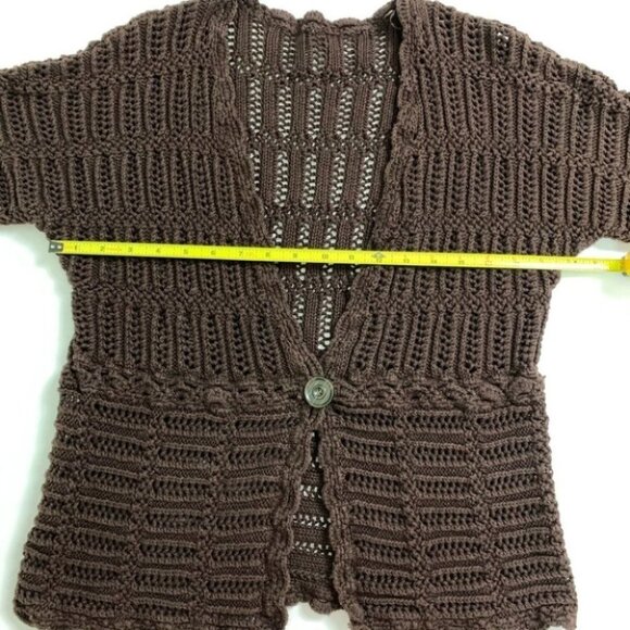 𝅺Short Sleeved Crocheted Cardigan Brown - Picture 6 of 6